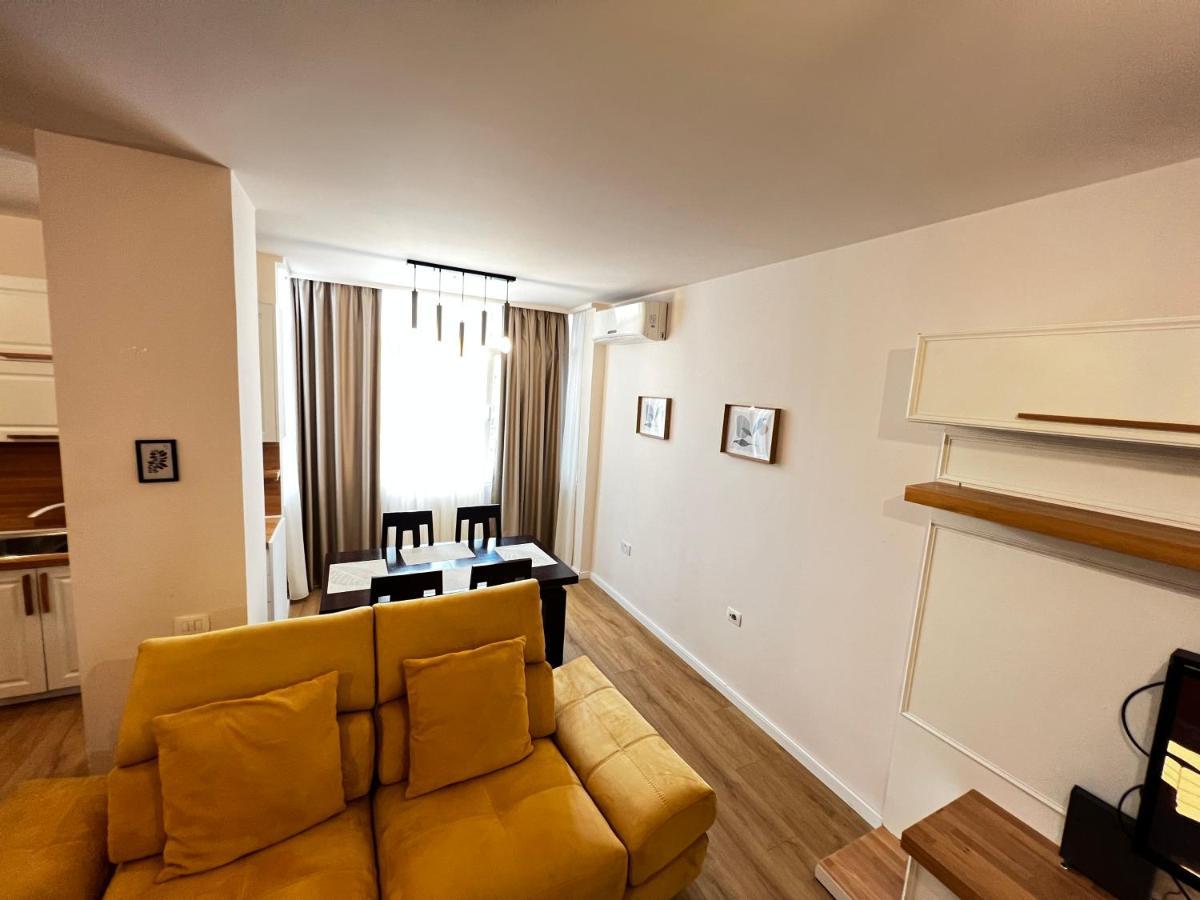 Tirana Main Square Apartment Exterior foto